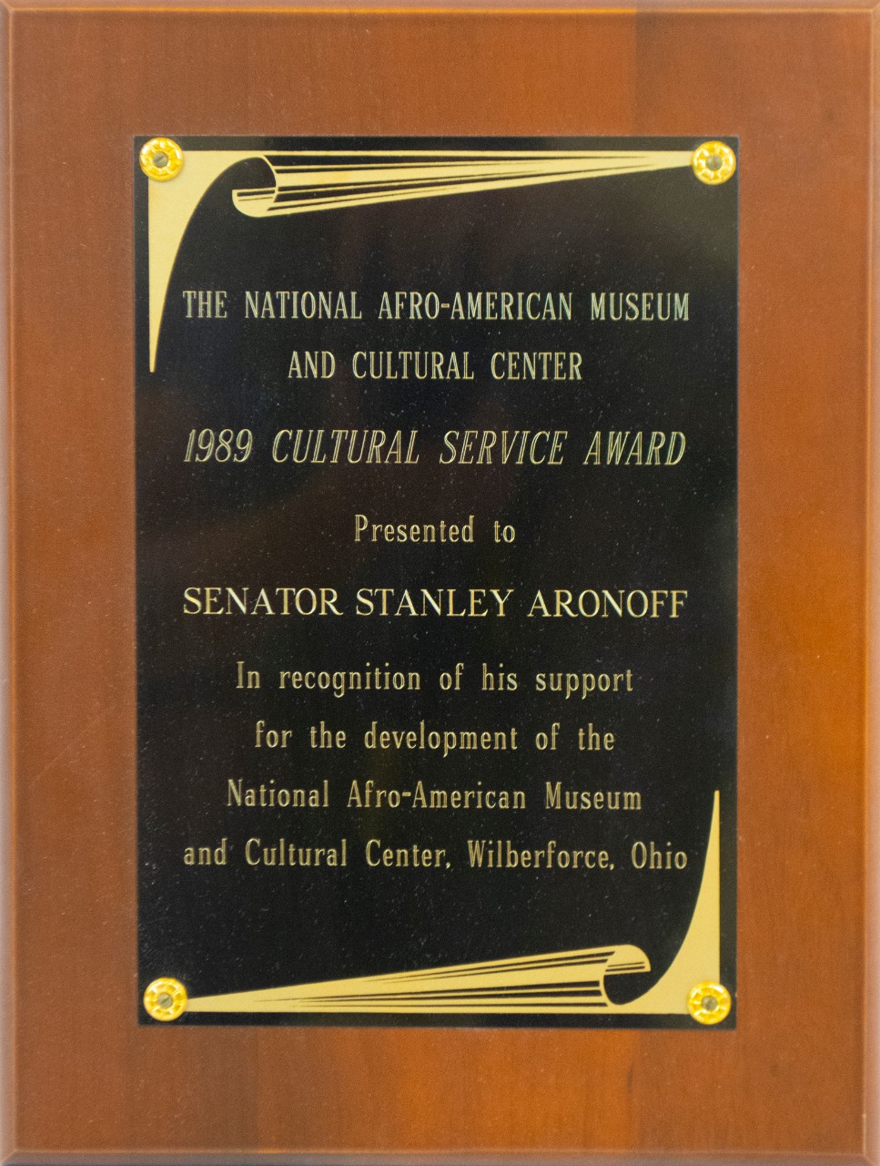 1998 Cultural Service Award Presented to Stanley J Aronoff 