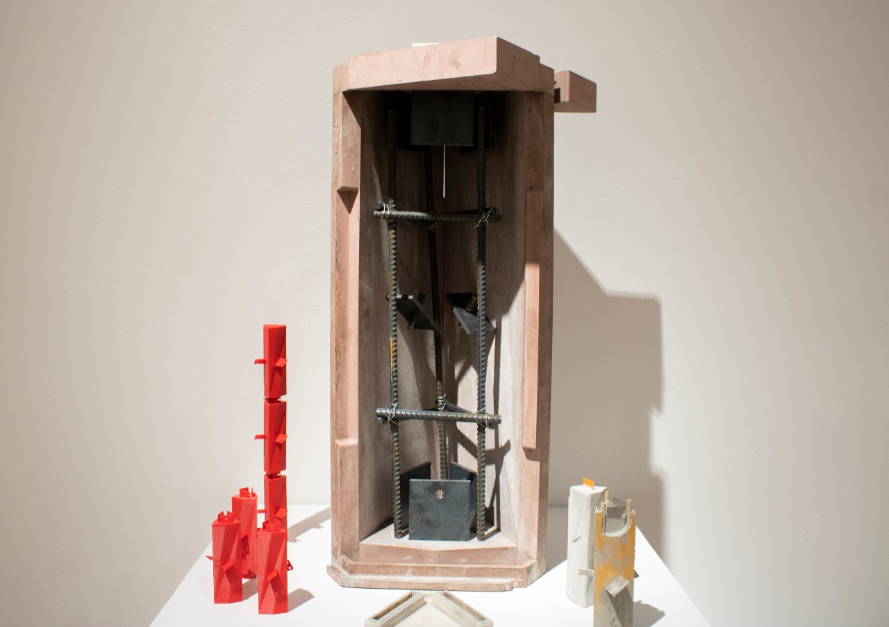 Desktop touchscreen monitor, computer, projector